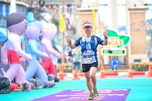 BIB: 5077
                            <button type="button" onclick="openModal(24884030)" class="btn btn-primary btn-sm float-right btn-popup" data-toggle="modal" data-target=".modal-high-quality">
                        <i class="fas fa-shopping-cart"></i> Add to Cart
                    </button>
                                            <button type="button" onclick="isThisMe(24884030, true)" class="btn btn-success btn-sm float-right btn-popup btn-isme hidden" data-toggle="tooltip" data-placement="bottom" title="นี่คือรูปของคุณใช่ไหม คลิกที่นี่เพื่อเอาเข้าอัลบั้ม">
                        <i class="fas fa-plus"></i> Add to album
                    </button>
                    <button type="button" onclick="isThisMe(24884030, false)" class="btn btn-warning btn-sm float-right btn-popup btn-isnotme hidden">
                        <i class="fas fa-ban"></i> Remove from album
                    </button>